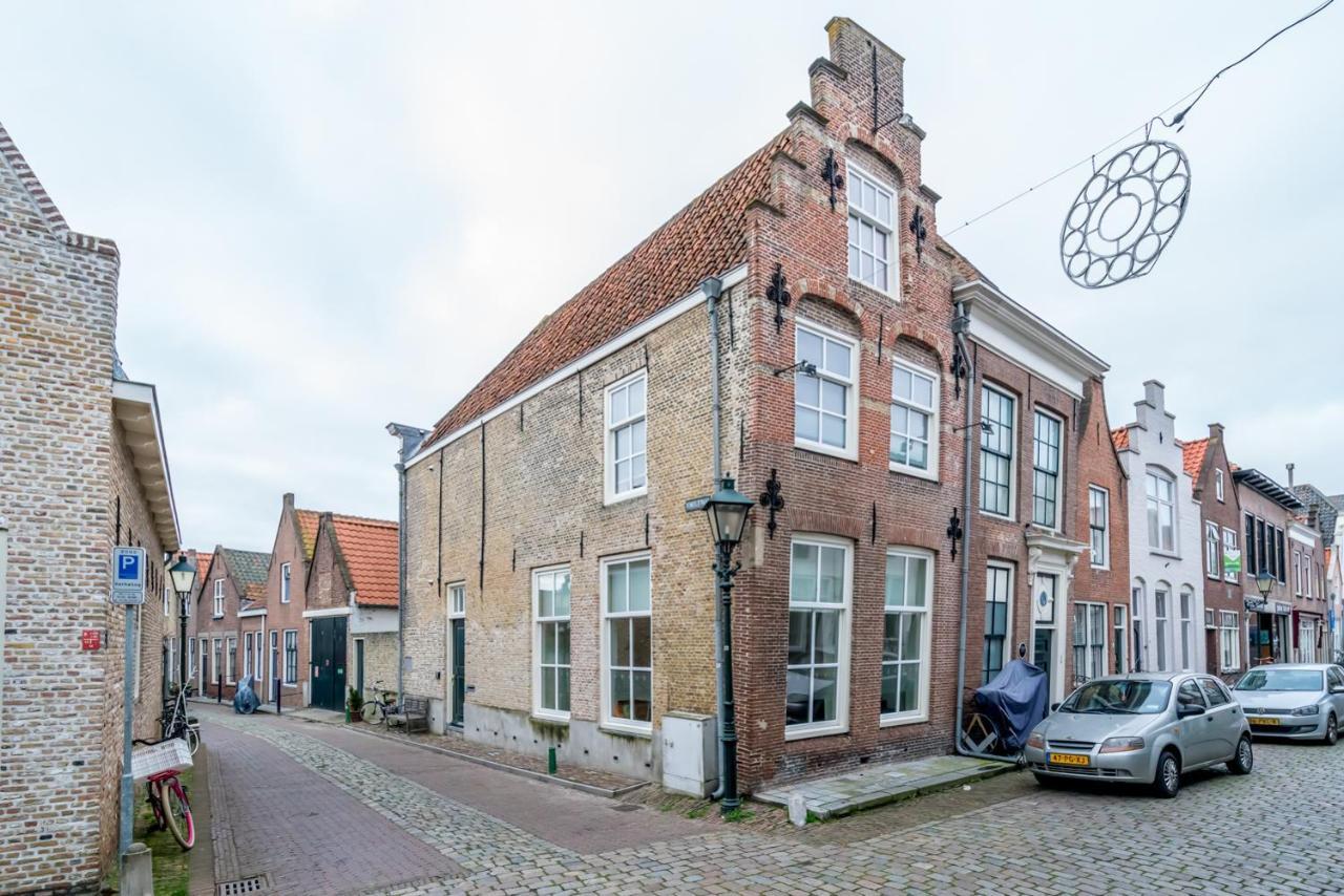 Pakhuis De Venkel - Zolder Studio Apartment Zierikzee Bagian luar foto